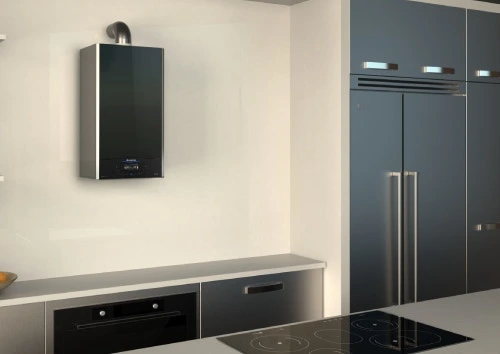 Ariston ALTEAS ONE NET de frontal negro instalada en una cocina; imagen del fabricante — reparacioncalderas.madrid