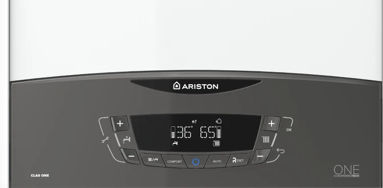 Panel original Ariston CLAS ONE con botones AUTO y COMFORT — reparacioncalderas.madrid